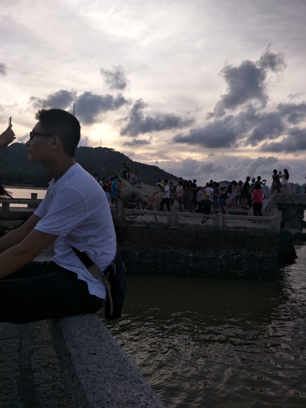 诗和远方的第一张照片--中山认干亲服务网